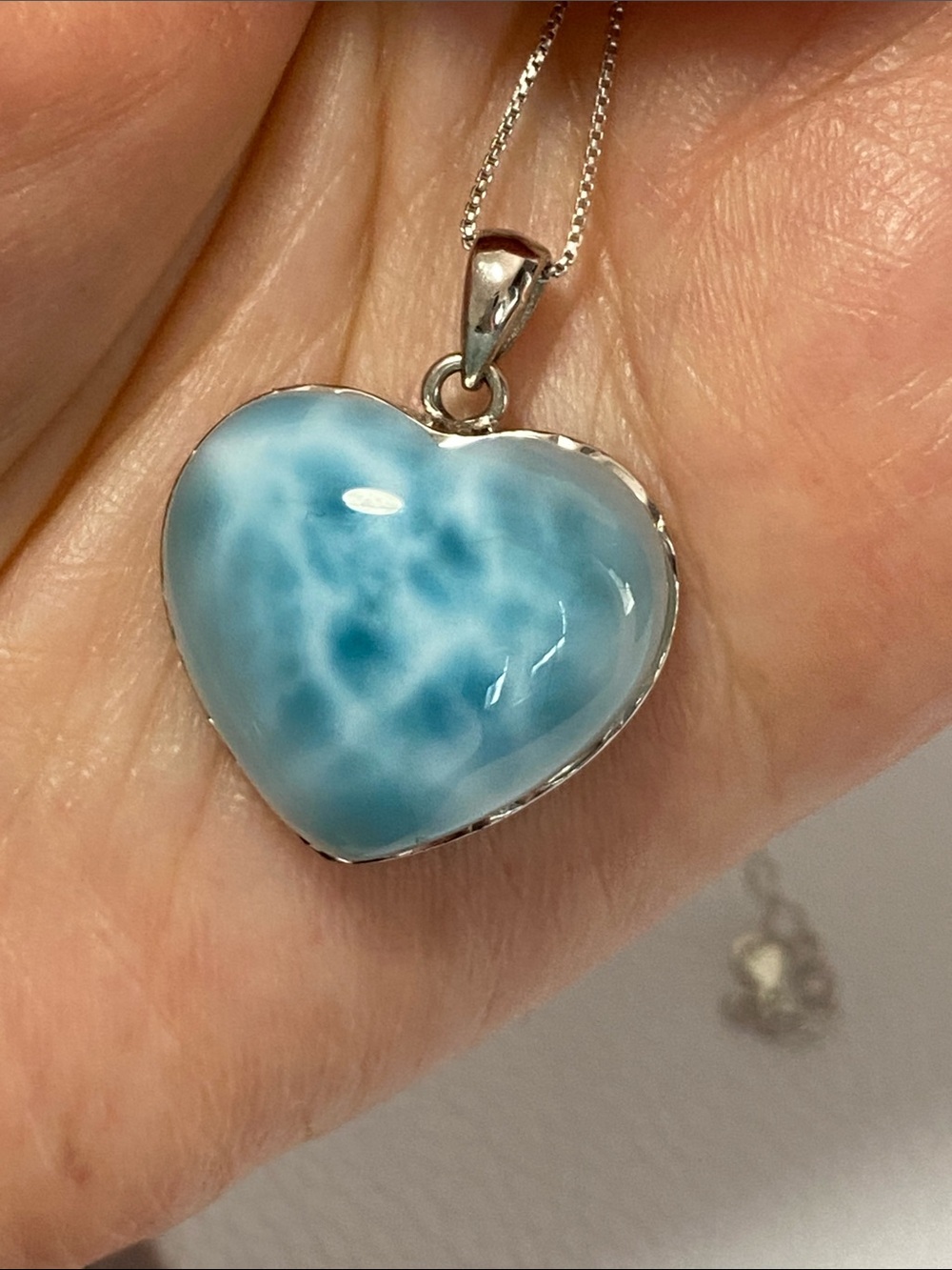 High Quality AAA Natural Larimar Heart Silver Pendant Necklace - Picture 8 of 13